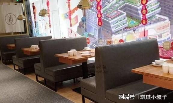 米乐m6很多餐馆都喜欢配置卡座沙发的原食堂案例因(图2)