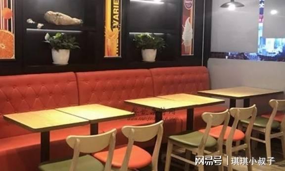 米乐m6很多餐馆都喜欢配置卡座沙发的原食堂案例因